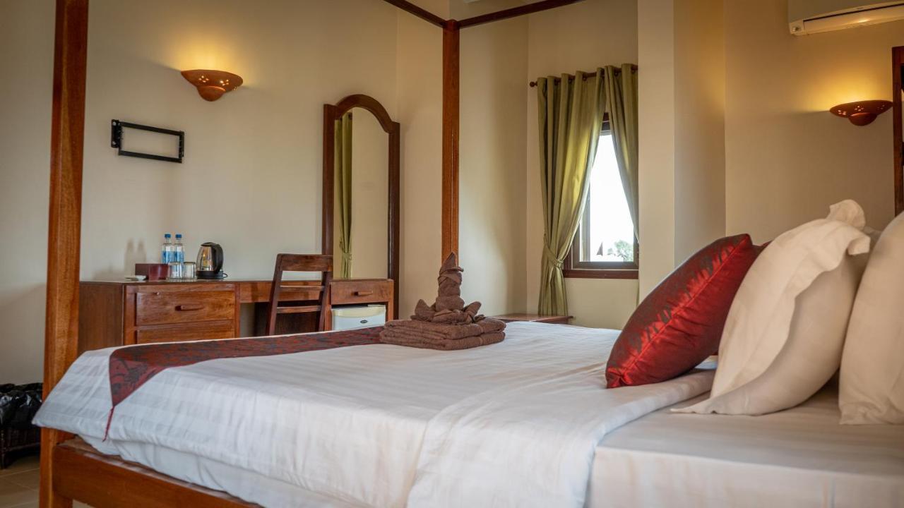 Den Hotel Totonou Сиемрип Экстерьер фото